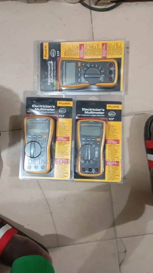 Fluke 117 Electrician MultiMeter