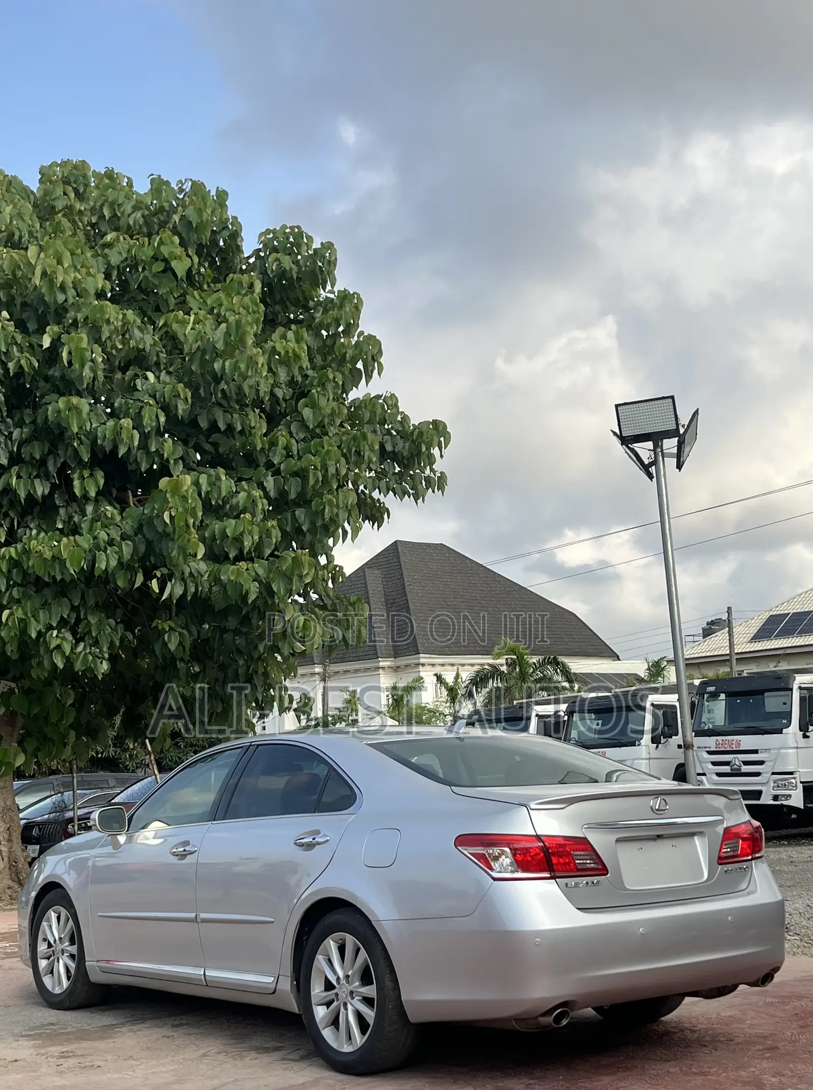 Lexus ES 350 2010 Silver