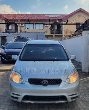 Toyota Matrix XR Hatchback AWD (1.8L 4cyl 4A) 2005 Silver