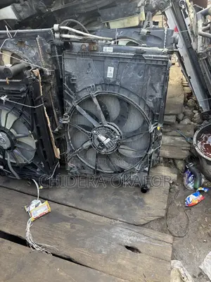 Radiatior Fan Condenser Hyundai Santa Fe 2022