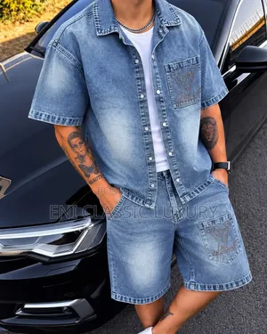 High Quality Luxury Men's Two PC Louis Vuitton Best Quality Well