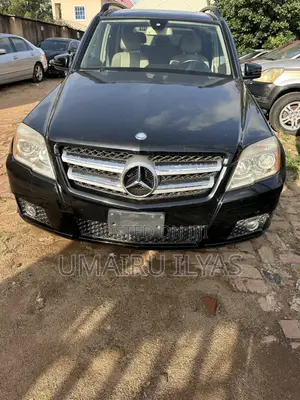Mercedes-Benz GLK-Class 2010 Black