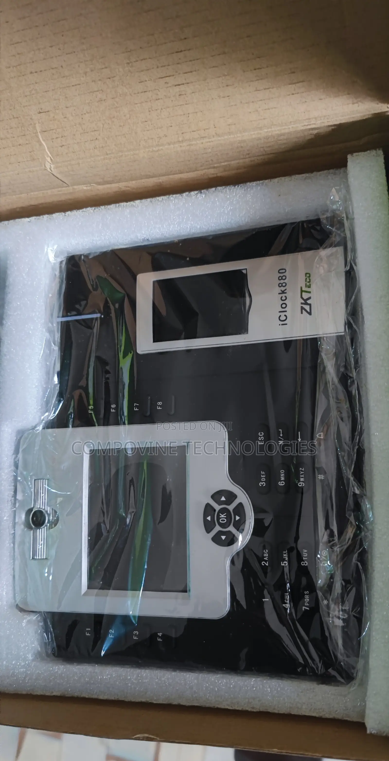 ZKTeco iClock 880 Digital Access Control and Time Attendance Reader