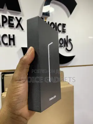 New Samsung Galaxy S25 256 GB Silver