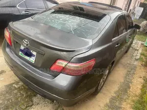 Toyota Camry 2.4 SE 2008 Gray