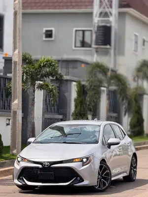 Toyota Corolla XSE (1.8L 4cyl 2A) 2019 Silver