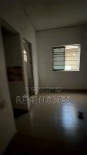 Studio Apartment in Bariga / Shomolu for rent
