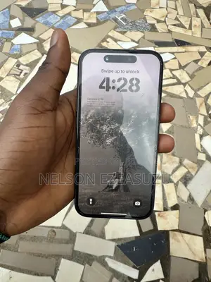 Apple iPhone 16 128 GB Black
