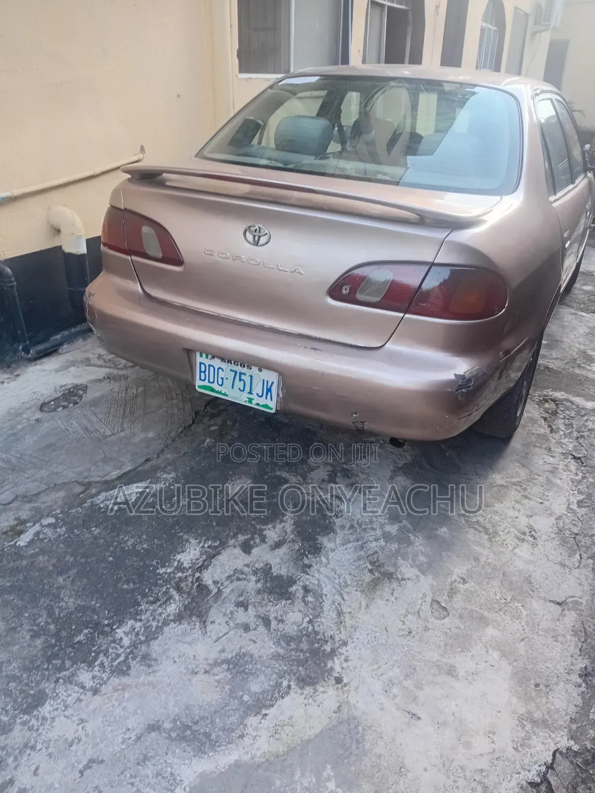 Toyota Corolla 2000 Beige