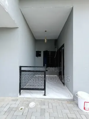 2bdrm Apartment in Abijo Gra, Sangotedo for rent