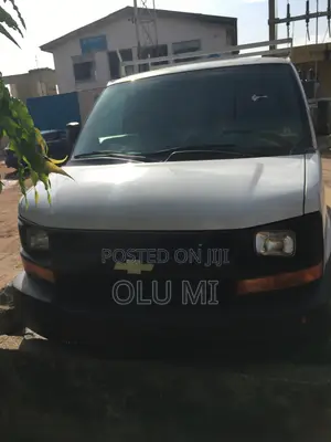 Chevrolet 4500 2008 White