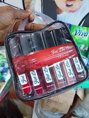 Lip Collection – Matte Shiny Lipstick Set