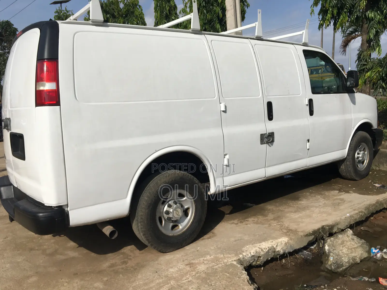 Chevrolet 4500 2008 White