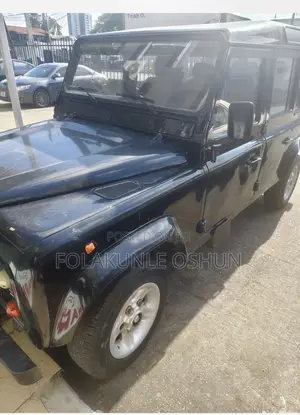 Land Rover Defender 2002 Black