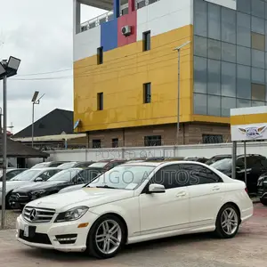 Mercedes-Benz C300 2013 White