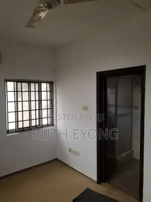 4bdrm Apartment in Oba Adeyinka Estate, Lekki Phase 1 for rent