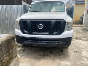 Nissan NV1500 2013 White
