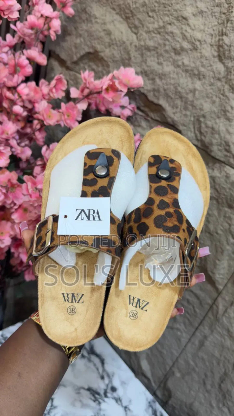 Zara Slides