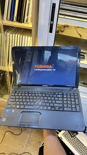 Laptop Toshiba Satellite C850 4GB Intel Celeron HDD 160GB