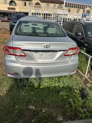 Toyota Corolla 2013 Silver