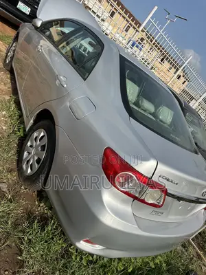 Toyota Corolla 2013 Silver