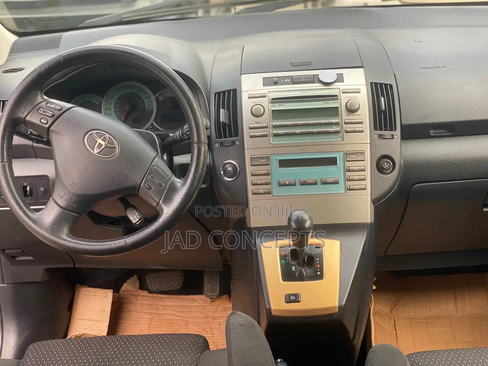 Toyota Verso 2009 Blue