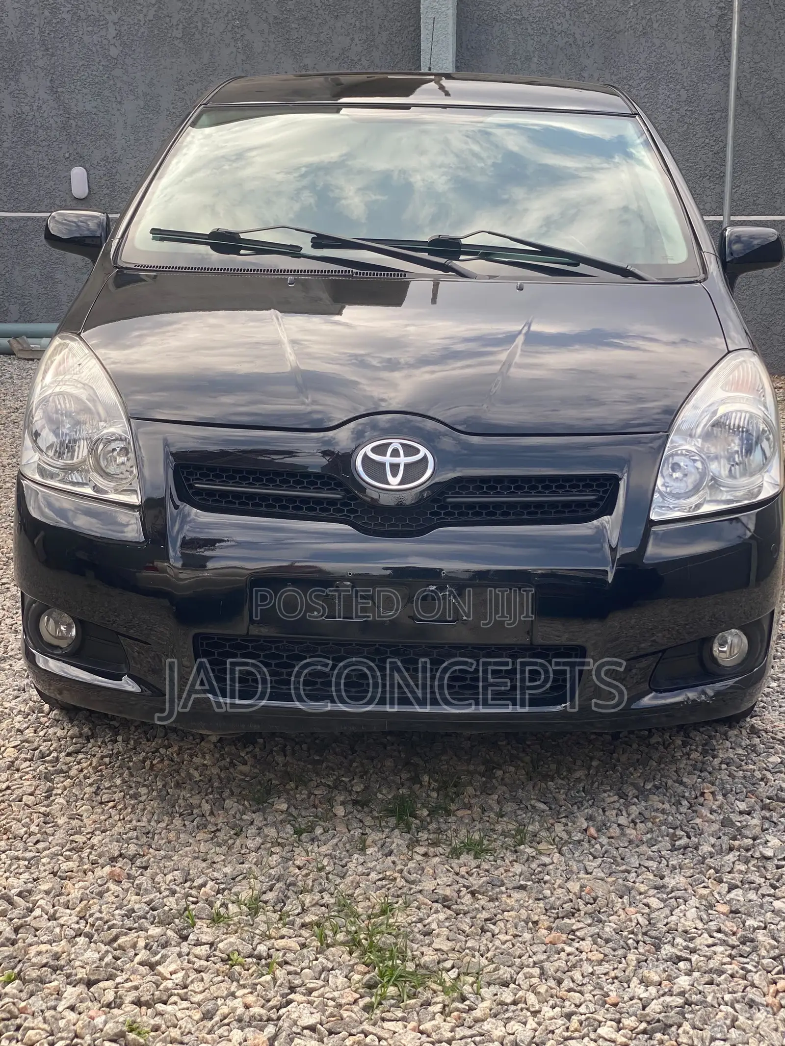 Toyota Verso 2009 Blue