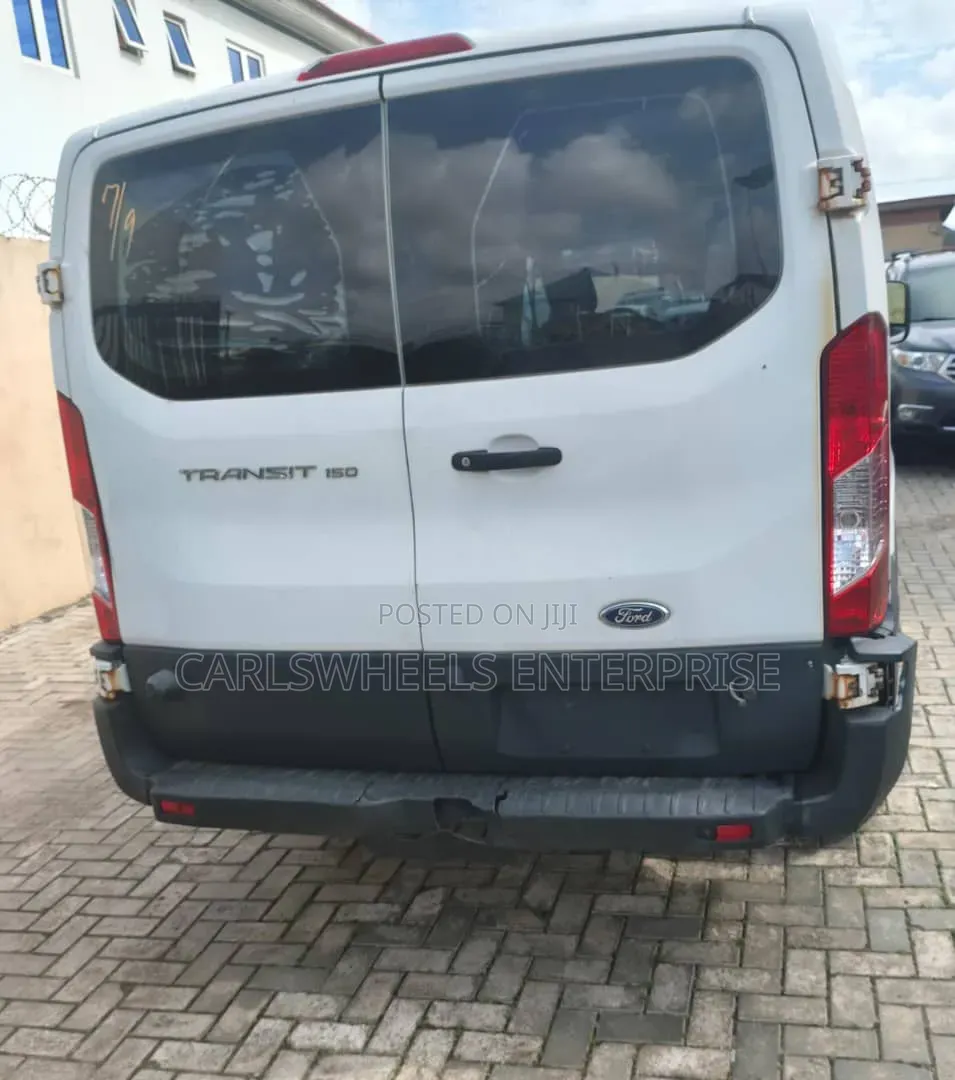 Ford Transit 2018 White