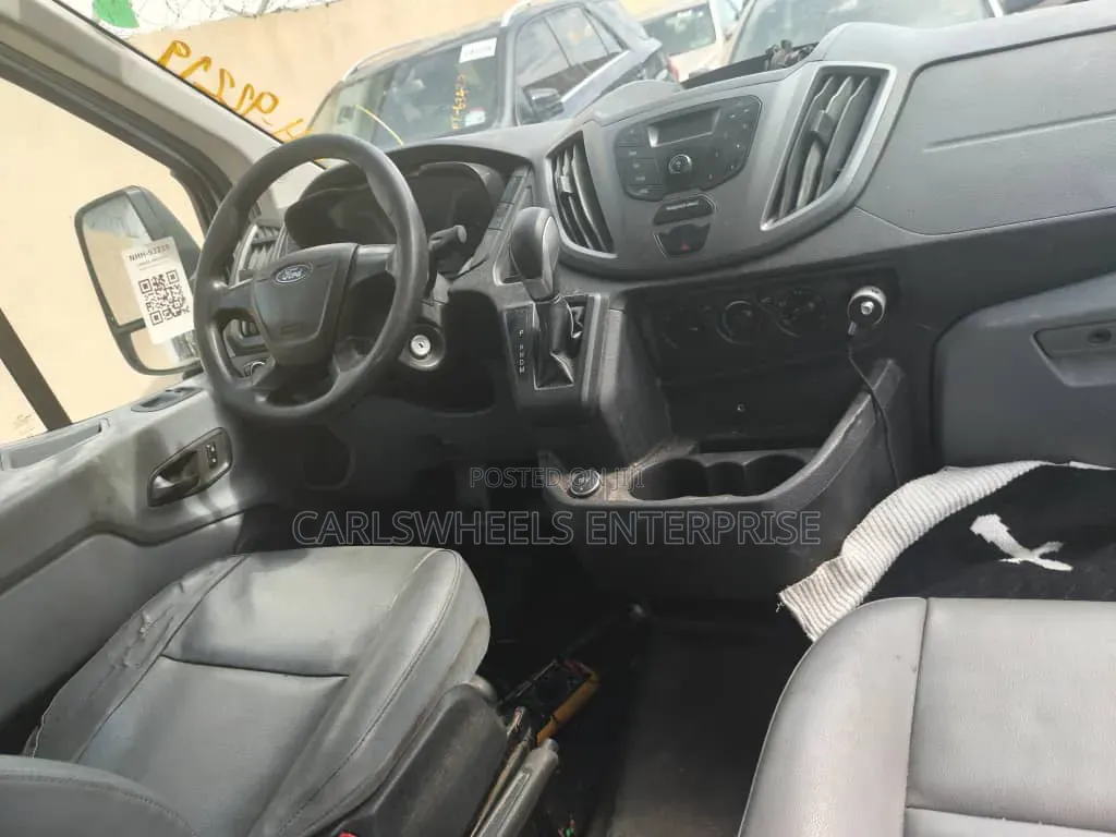 Ford Transit 2018 White