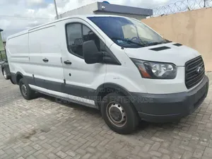 Ford Transit 2018 White