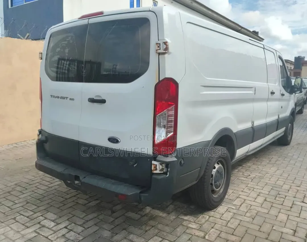 Ford Transit 2018 White