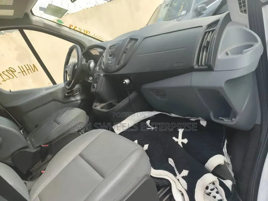 Ford Transit 2018 White