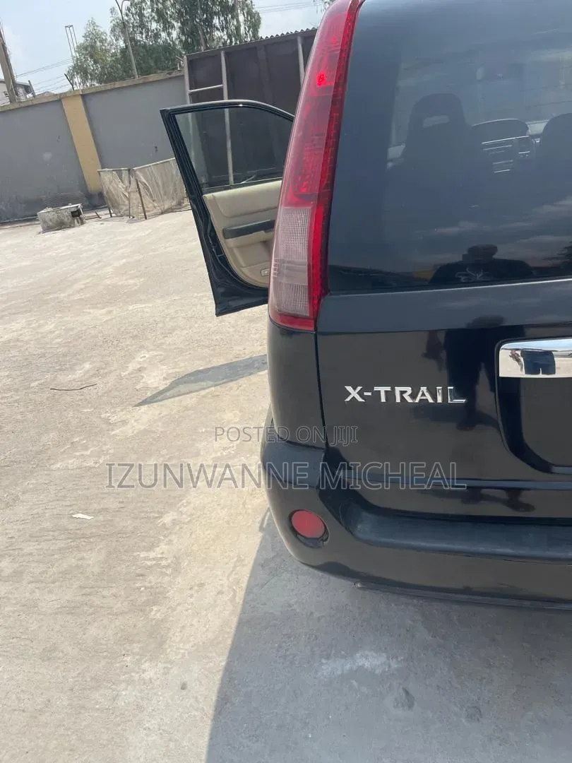 Nissan X-Trail Automatic 2004 Black