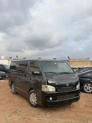 Toyota HiAce 2010 Grey