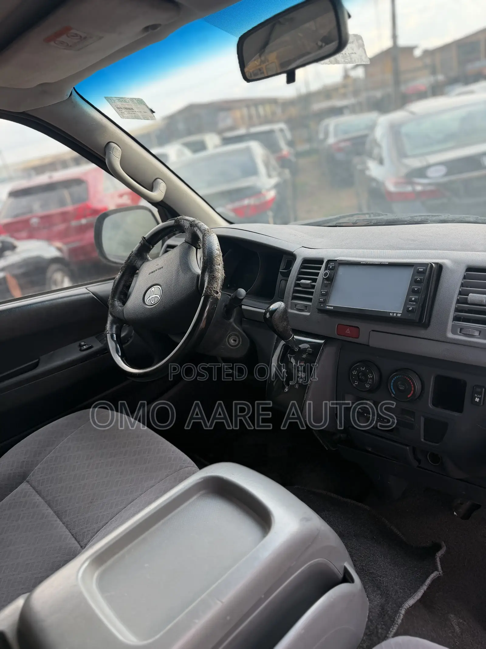 Toyota HiAce 2010 Grey