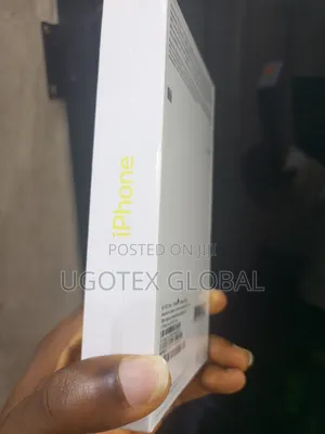 New Apple iPhone 11 128 GB Yellow