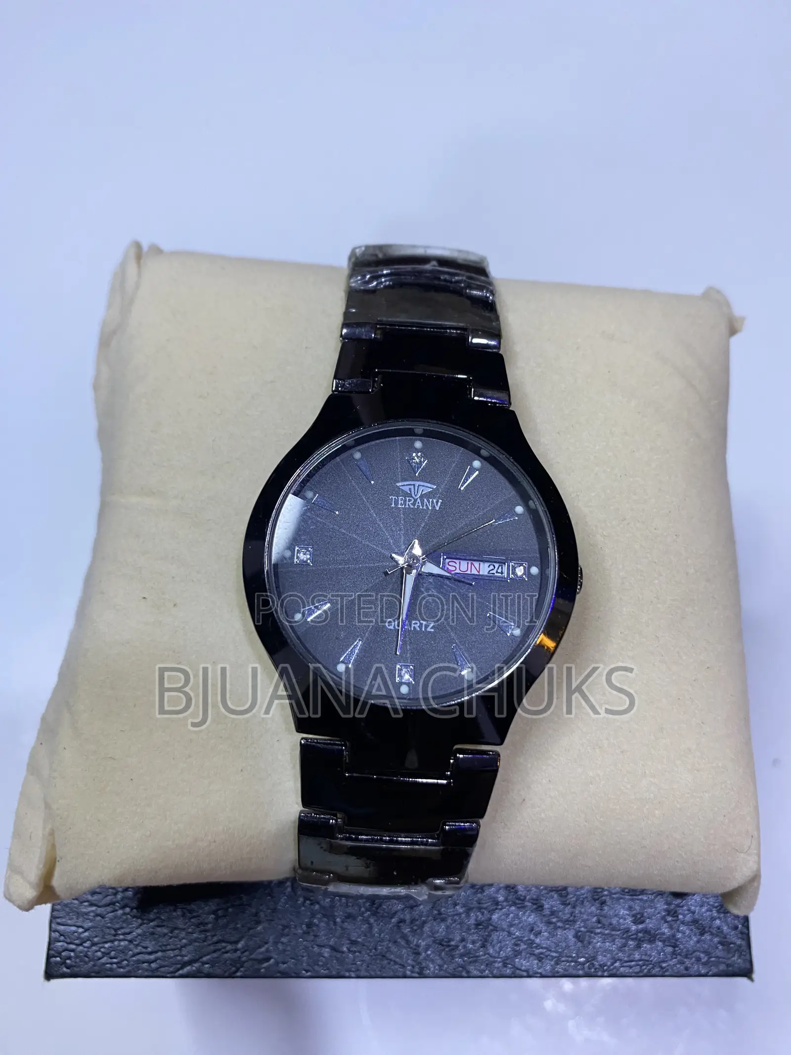 TERANV All Black Luxury Minimalist Watch