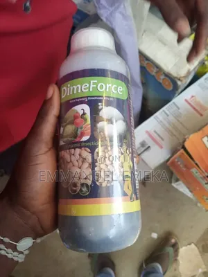 1-Liter Bottle of Dimeforce a Snake Repellent