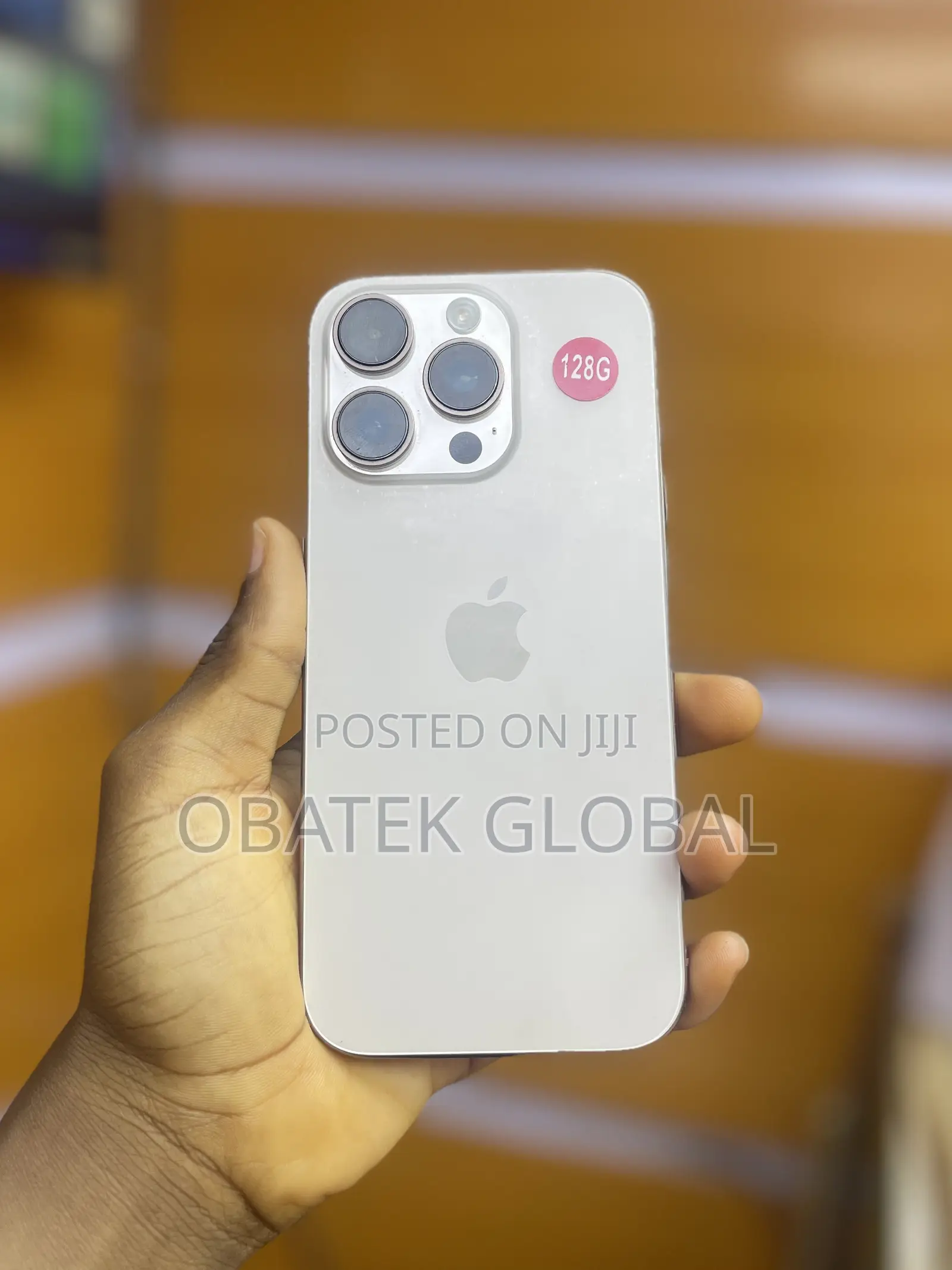 Apple iPhone 16 Pro 128 GB Gold