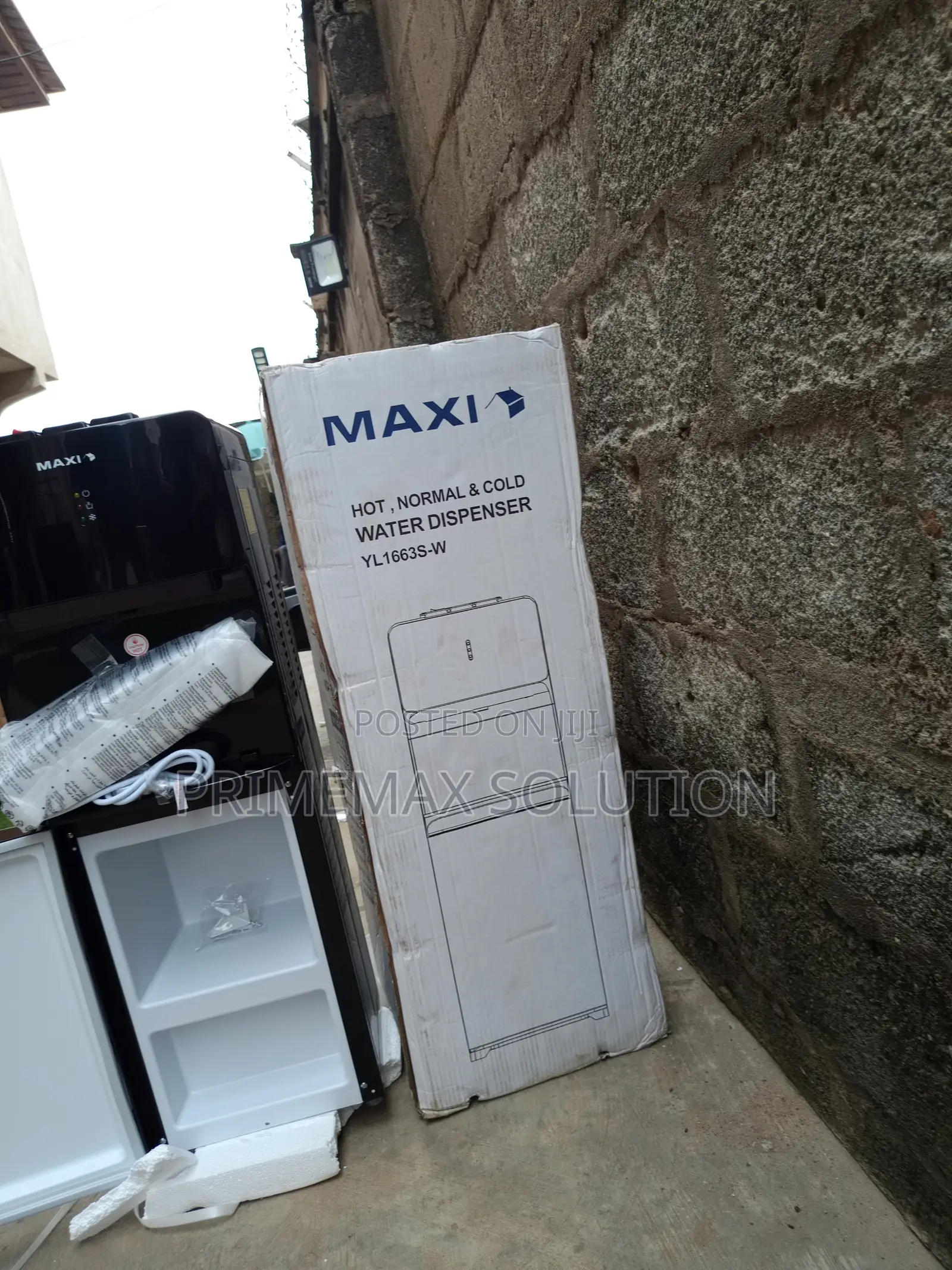 Maxi YL 1663s-W: 4L Hot + 2L Cold Per Hour Capacity
