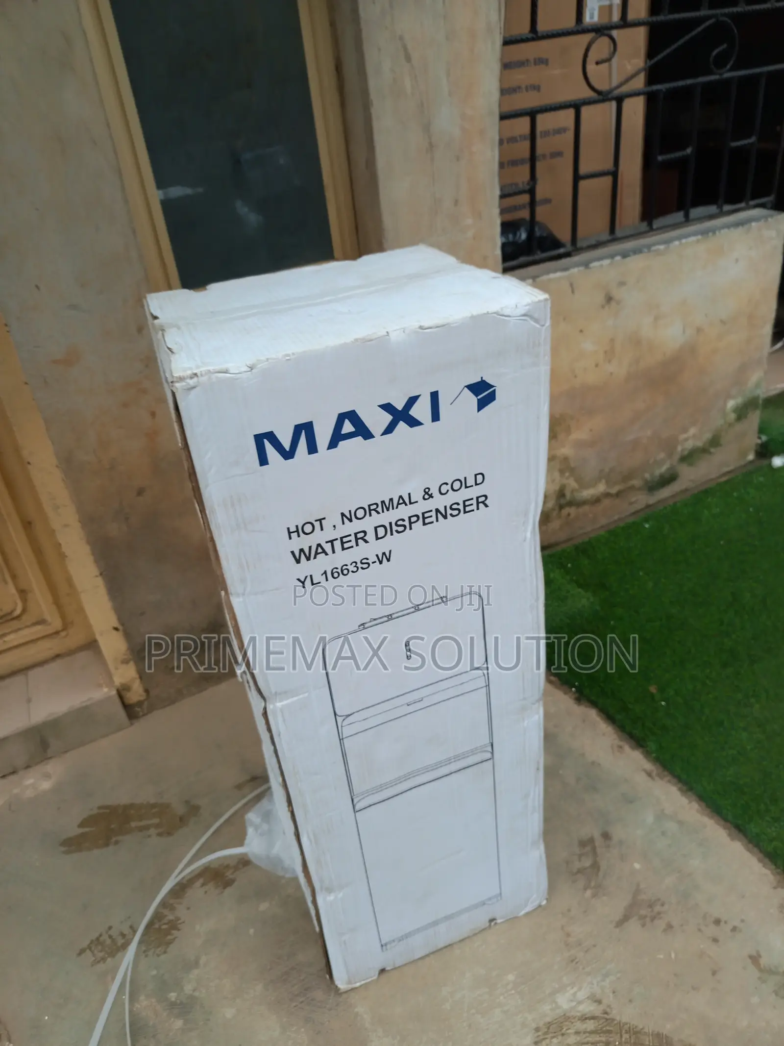 Instant Access to 3 Water Temperatures – Maxi 1663s-W