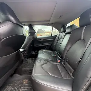Toyota Camry XSE 2021 Blue