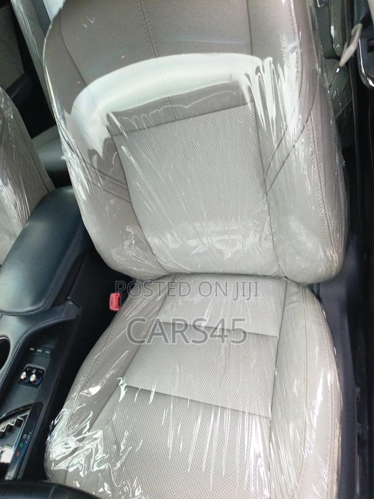 Toyota Avalon 2013 White
