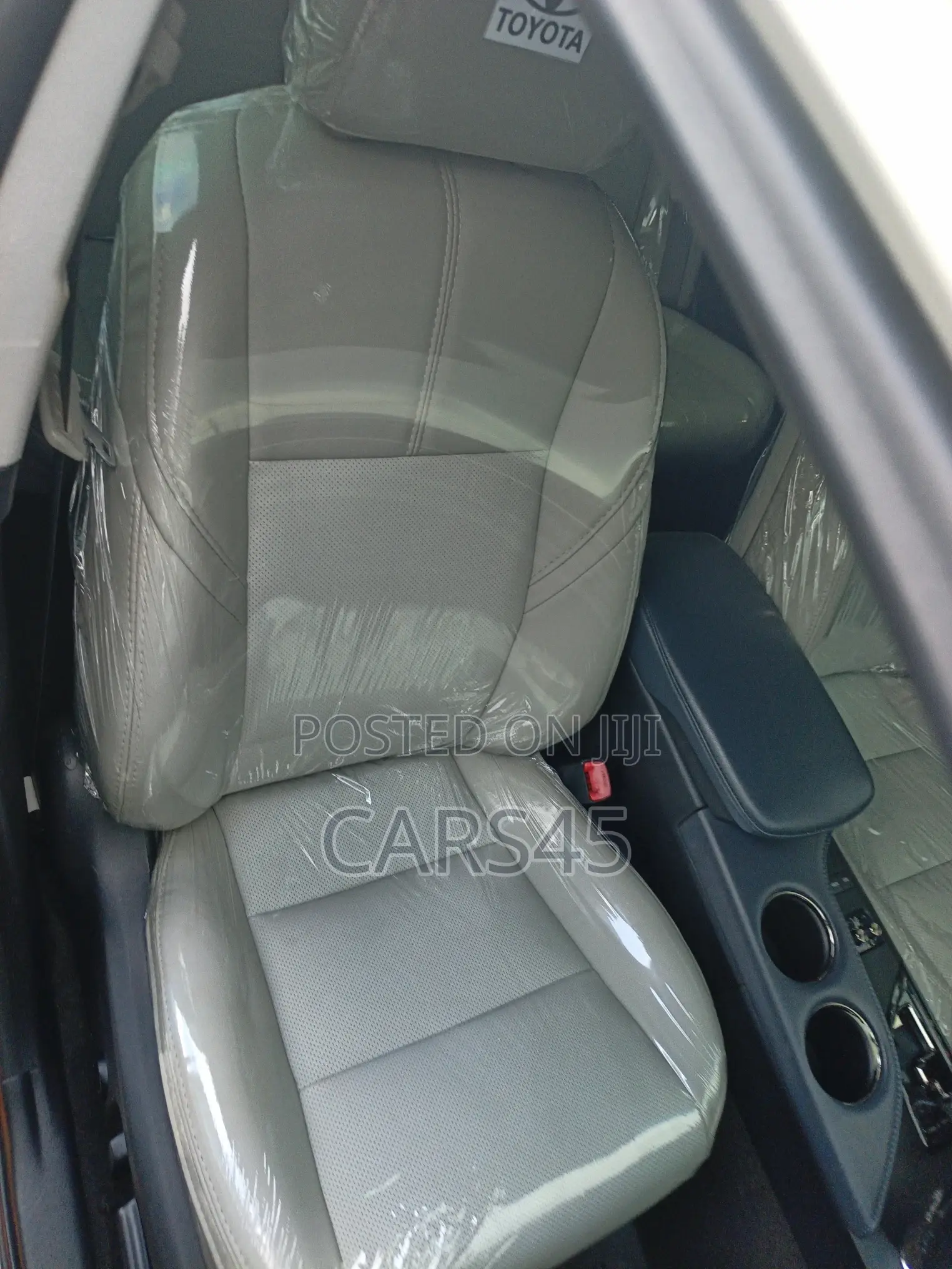 Toyota Avalon 2013 White