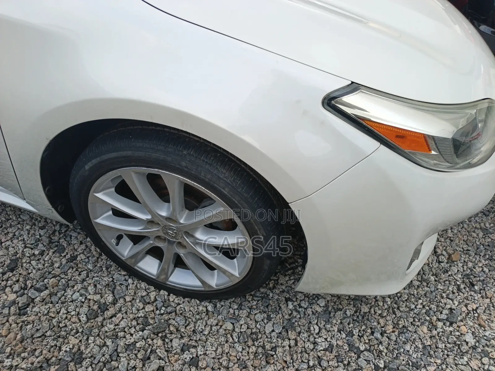 Toyota Avalon 2013 White