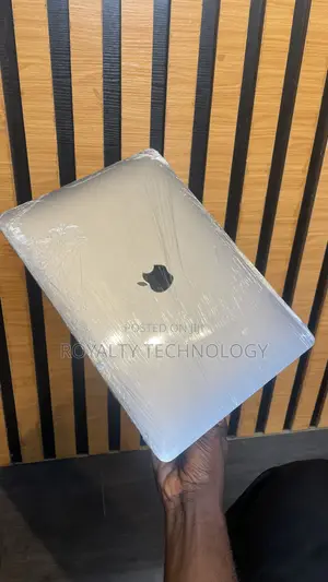 Laptop Apple MacBook Air 2018 8GB Intel Core i5 SSD 128GB