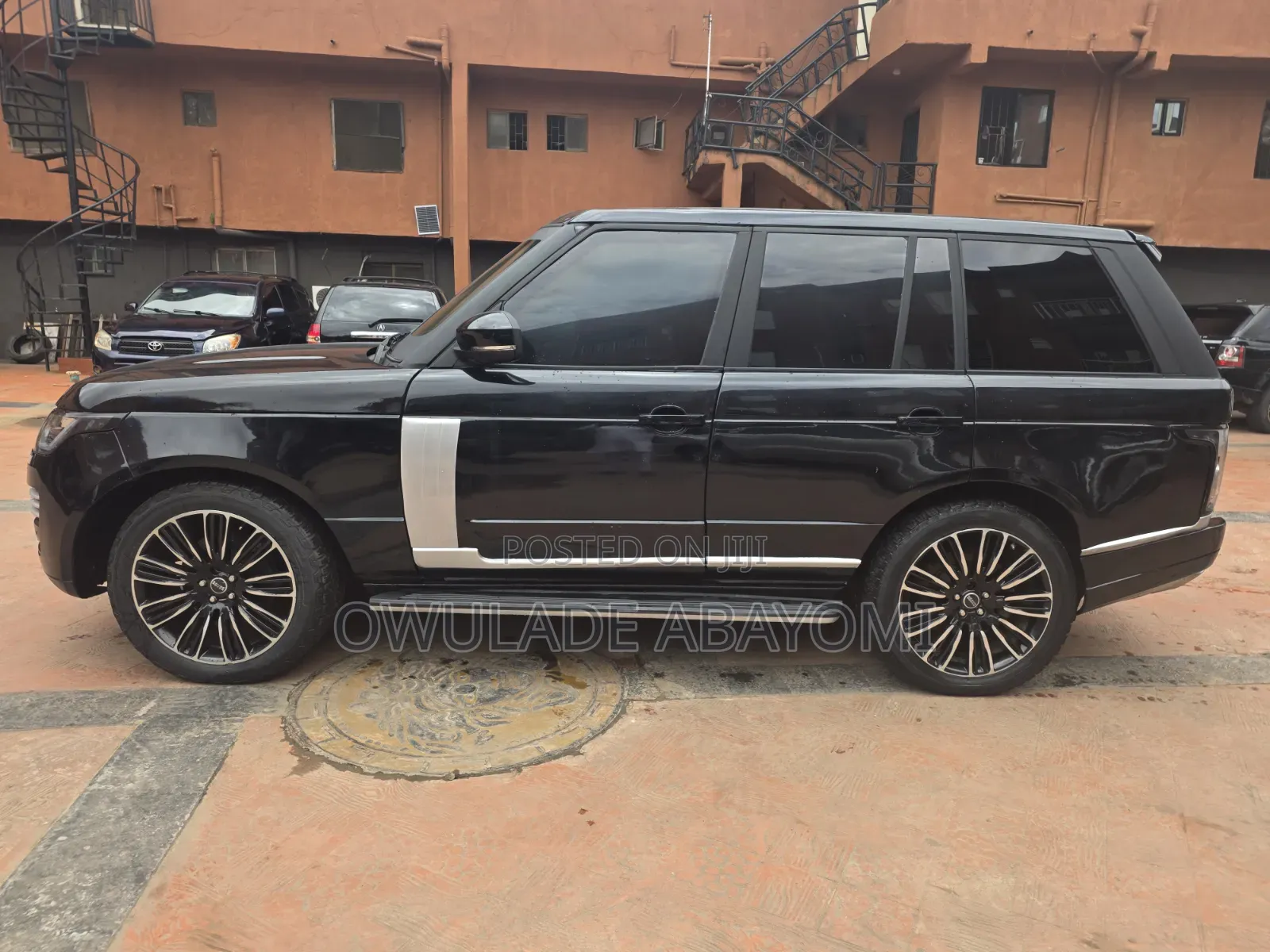 Land Rover Range Rover Vogue 2022 Black