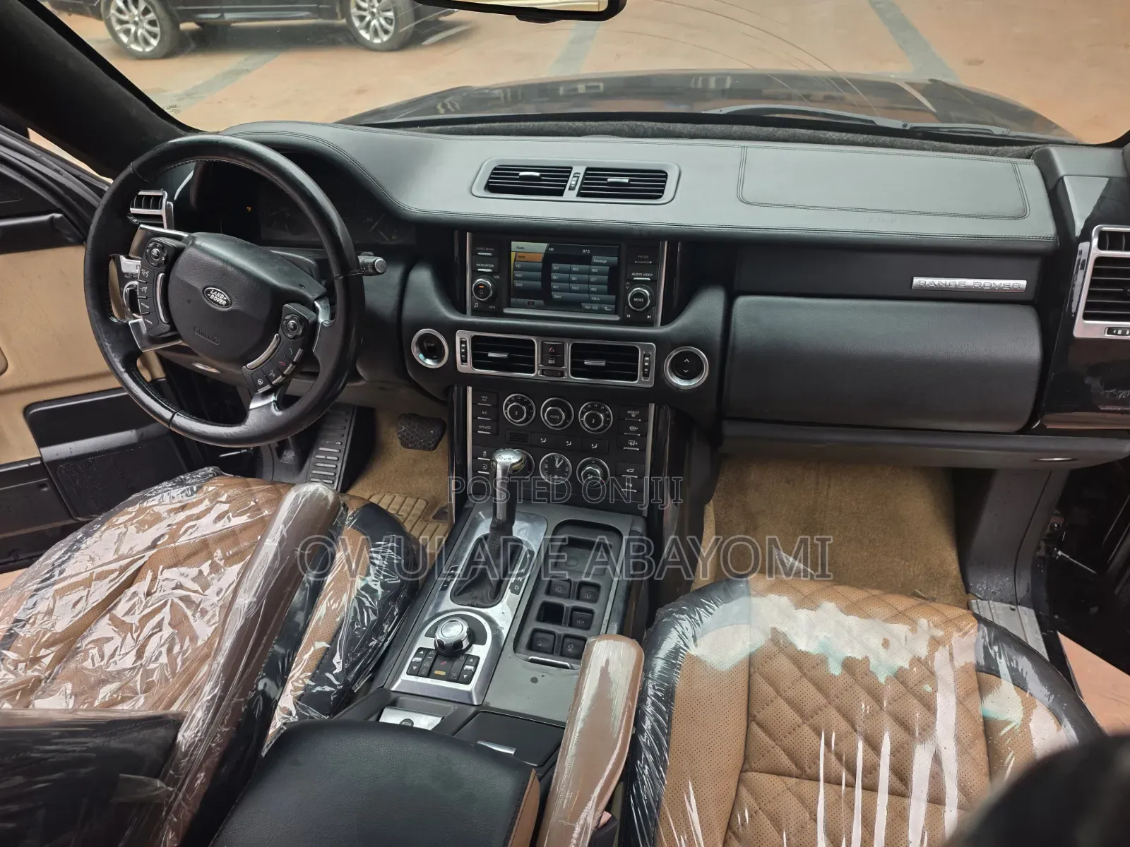 Land Rover Range Rover Vogue 2022 Black