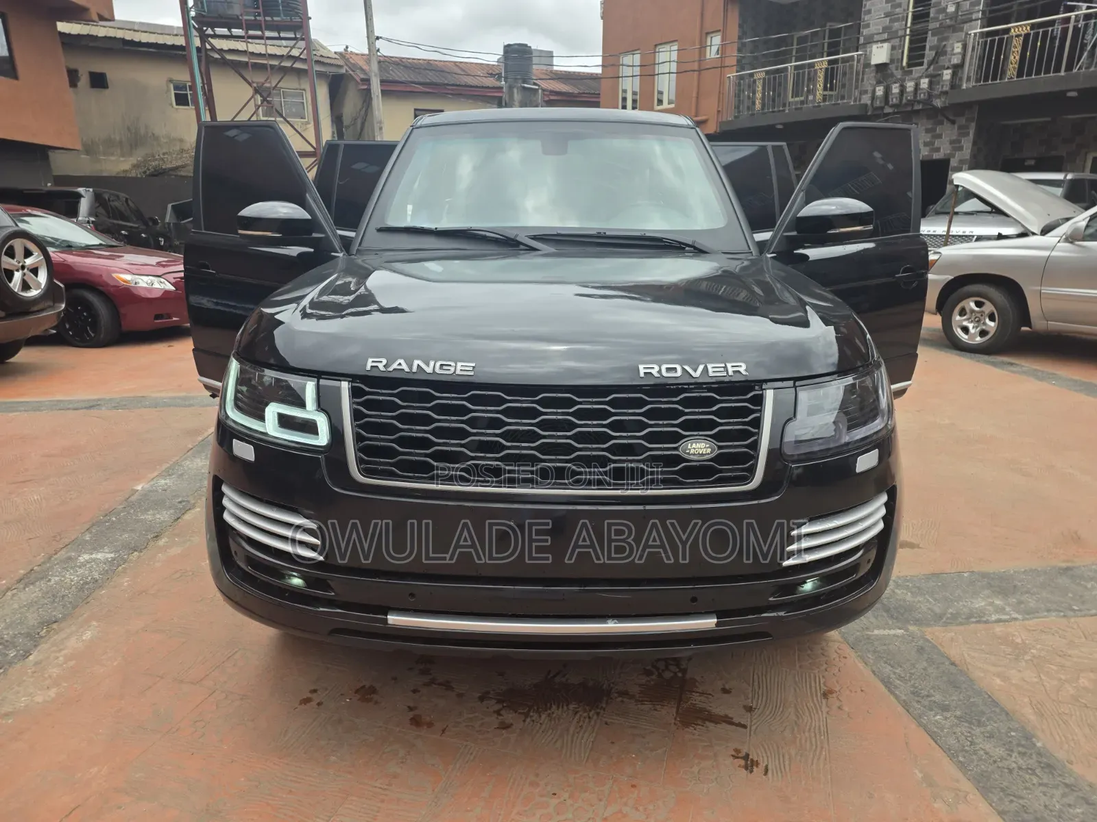 Land Rover Range Rover Vogue 2022 Black