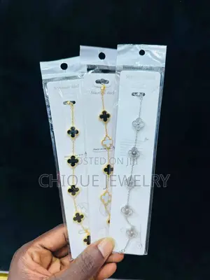VCA Bracelet